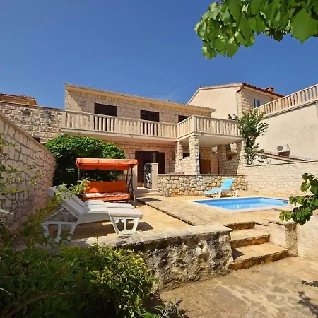 Marija With Private Pool Tatil Evi *