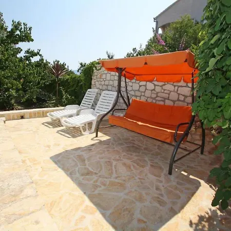 Marija With Private Pool * Supetar