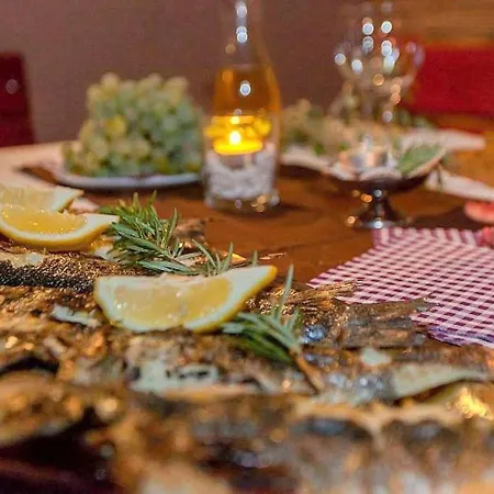 Tatil Evi Marija With Private Pool Supetar